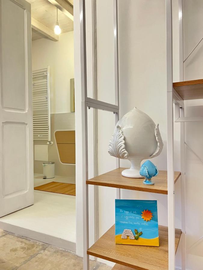 Suite Battisti 7 Lecce Bagian luar foto