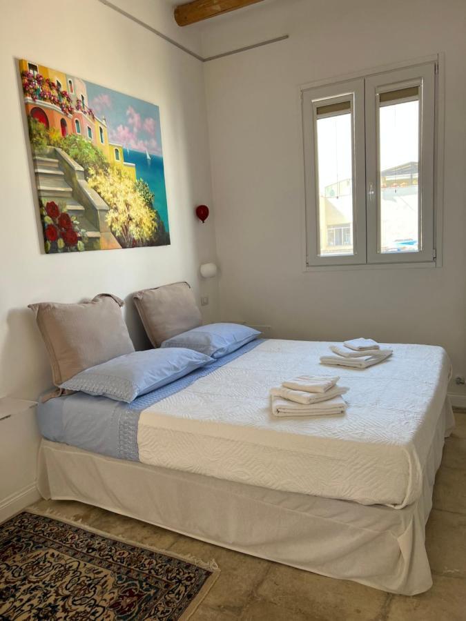 Suite Battisti 7 Lecce Bagian luar foto