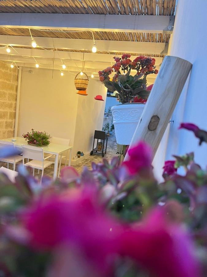 Suite Battisti 7 Lecce Bagian luar foto